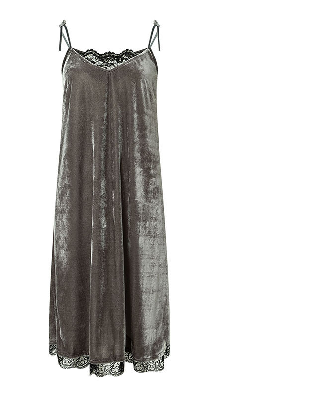 Patron Robe Burda 5662 - Mercerine