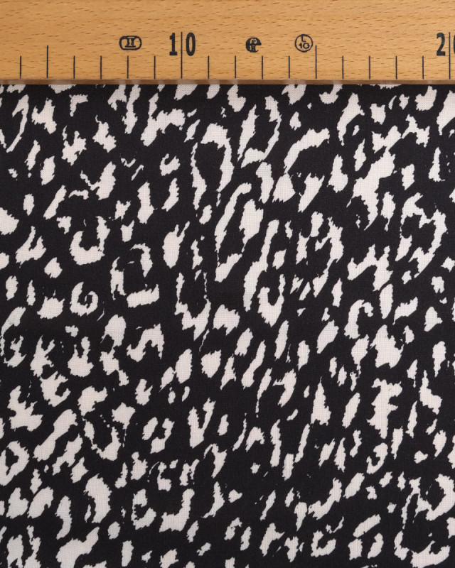 Popeline de Viscose Imprimée Léopard Noir - Mercerine
