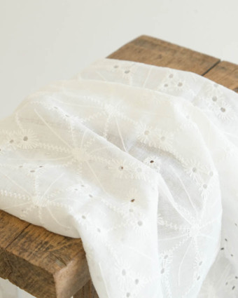 Broderie Anglaise Country Bloom - Mercerine
