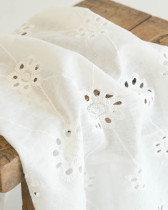 Broderie Anglaise Blossom Dream