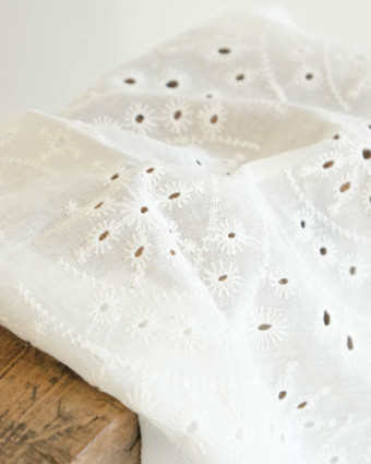 Broderie Anglaise Timeless Lace - Mercerine