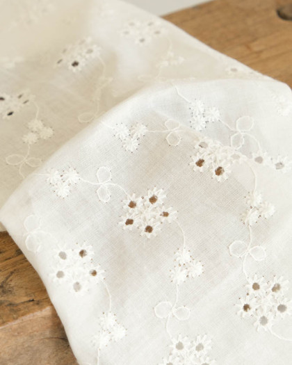 Broderie Anglaise Pure Elegance - Mercerine