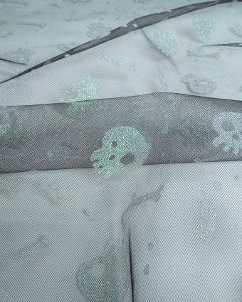 Tissu Halloween Tulle Pailleté Tête de Mort - Mercerine