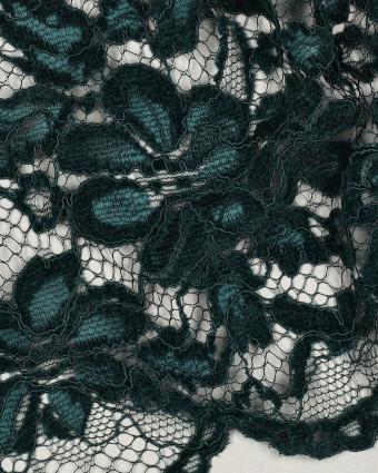 Tissu Dentelle Velours Festonnée Vert Bouteille  - Mercerine