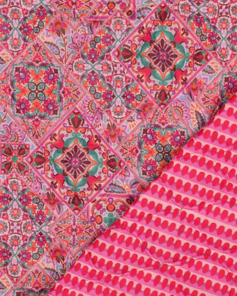 Tissu Matelassé Double Face Motif Floral Indien Rose - Mercerine