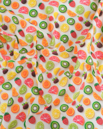 Coton Enduit Motif 3D Fruit Fond Blanc - Mercerine