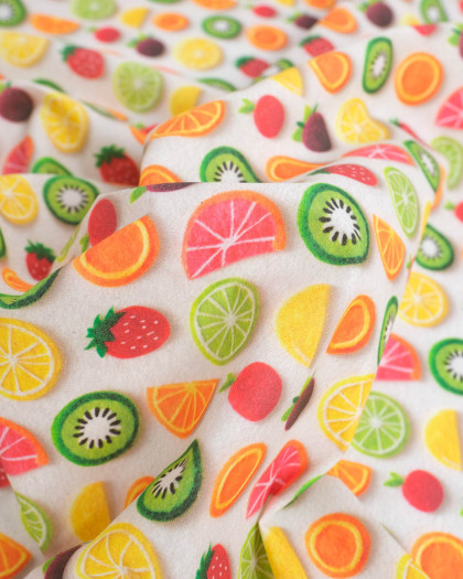 Coton Enduit Motif 3D Fruit Fond Blanc - Mercerine