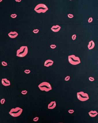 Popeline de Coton Bouche Rose Fond Navy - Mercerine