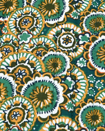 Tissu Matelassé Motif Fleurs Rondes Fond Bleu Pétrole - Mercerine