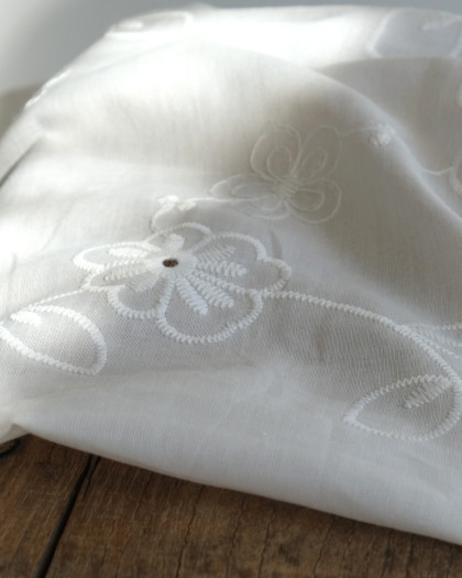 Broderie Anglaise Fleurie - Mercerine