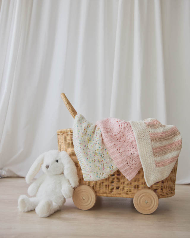 Magazine de Couture Katia - 29 Modèles pour Bébé - Mercerine