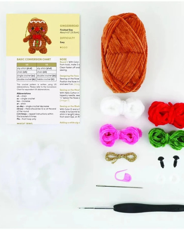 Kit de Crochet Amigurumi Noël Fred le Pain d'épice - DMC