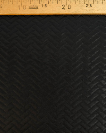 Simili Cuir irrisé chevron Noir