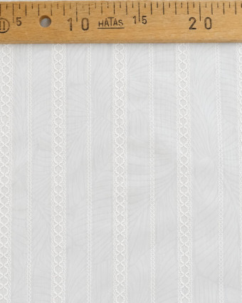 Voile blanc à bandes brodées au mètre - Mercerine