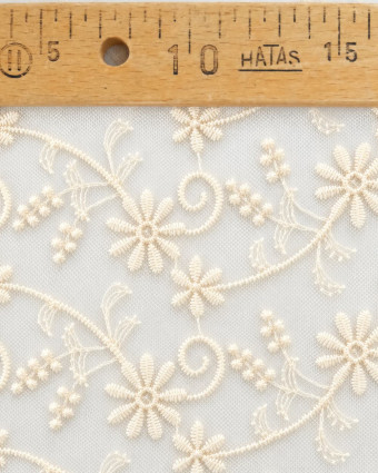 Dentelle sur Tulle Ivoire Brodée Fleurs - Mercerine