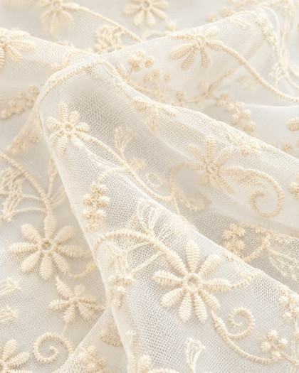 Dentelle sur Tulle Ivoire Brodée Fleurs - Mercerine