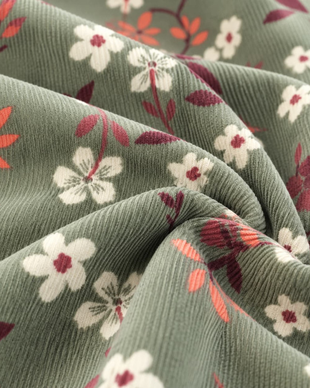 Velours Milleraies Côtelé Vert Motif Fleuri - Mercerine