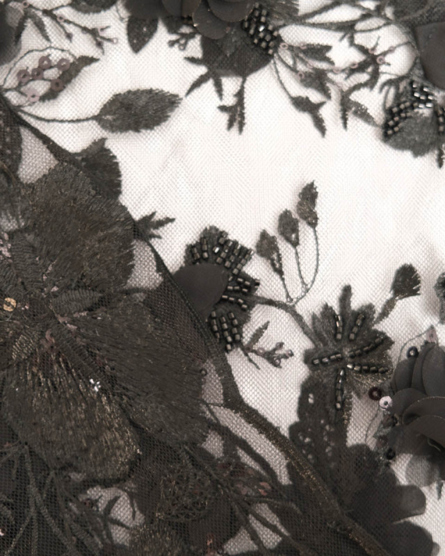 Tulle brodé noir à fleurs en relief - Mercerine