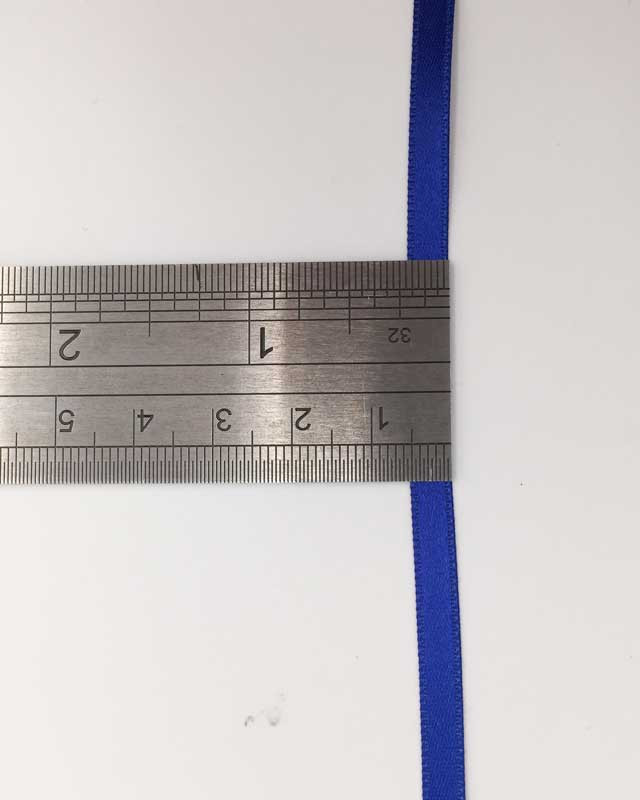Ruban satin bleu roi