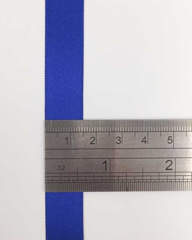 Ruban satin bleu roi