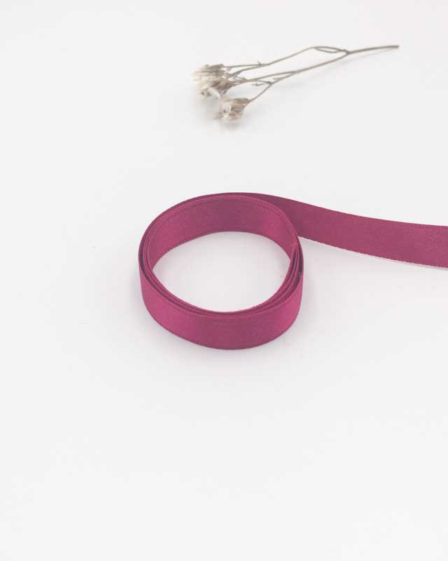 Ruban satin violet tulipe