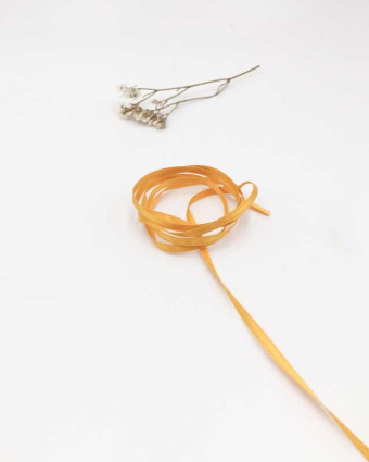 Ruban satin jaune moutarde