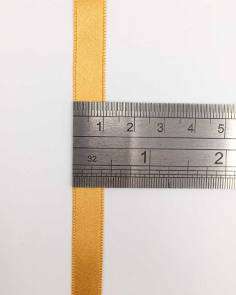 Ruban satin jaune moutarde