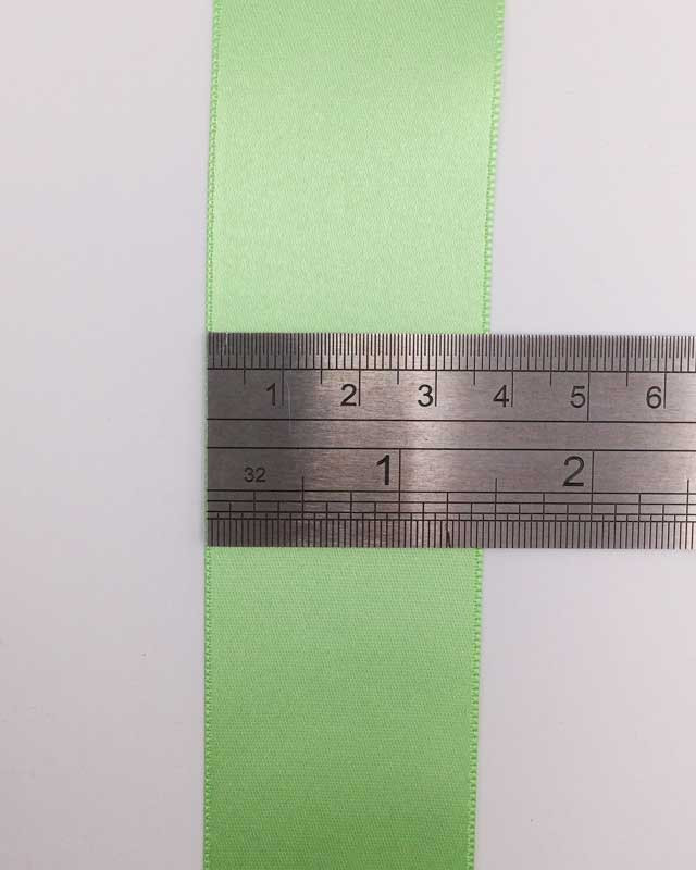 Ruban satin vert amande
