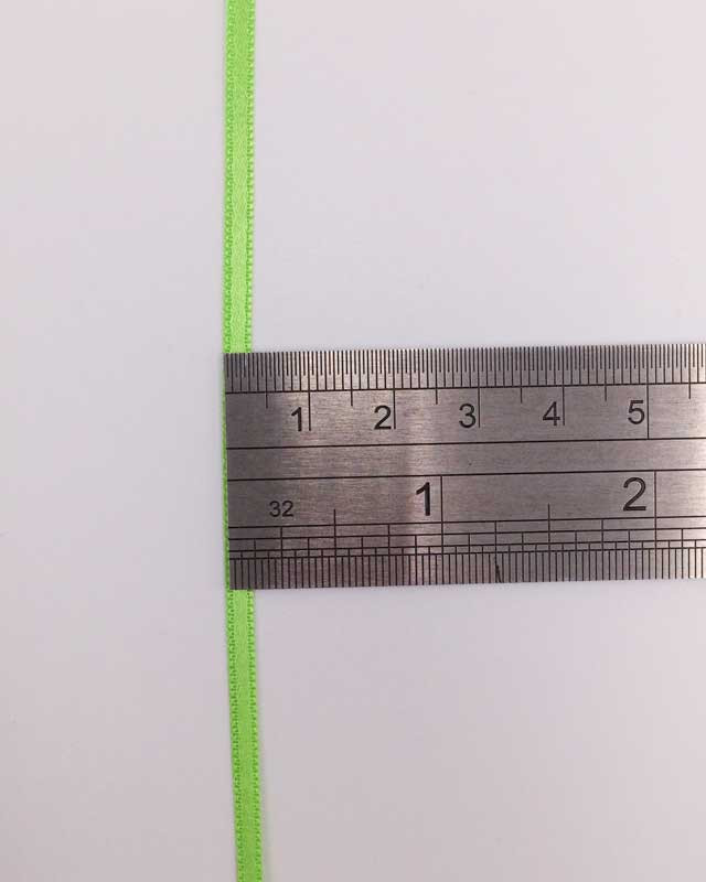 Ruban satin vert authentique