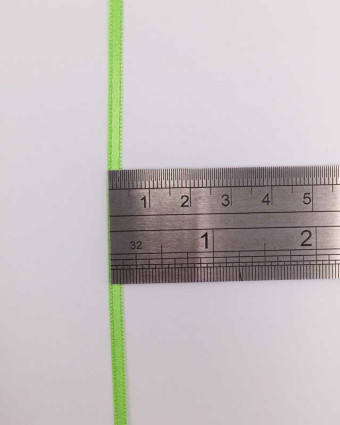 Ruban satin vert authentique