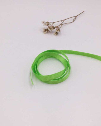 Ruban satin vert authentique