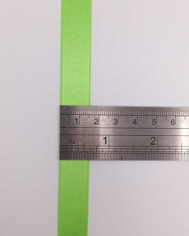 Ruban satin vert authentique