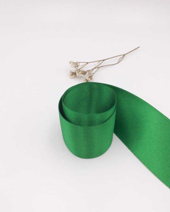 Ruban satin vert profond