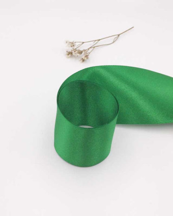 Ruban satin vert profond