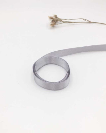 Ruban satin  gris perlé
