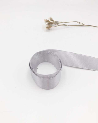 Ruban satin  gris perlé