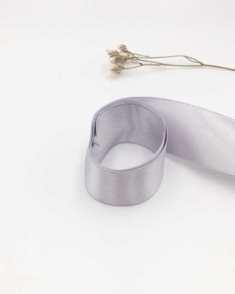 Ruban satin  gris perlé
