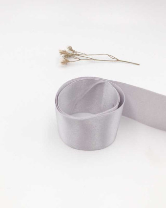Ruban satin  gris perlé