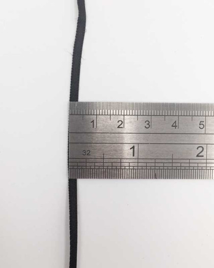 Porte-ruban à mesurer Kuny's, nylon, 5 1/2 po x 6 po, noir
