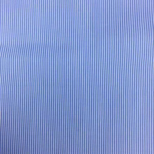 Tissu bleu rayé blanc