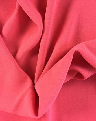 Crêpe polyester rouge baie Clara au mètre - Mercerine