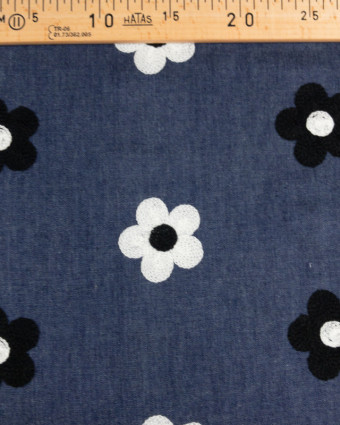 Denim Jean Brodé de Fleurs