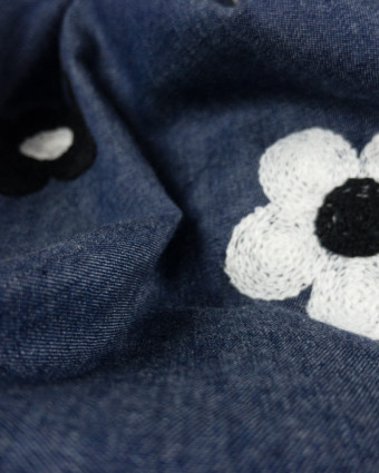 Denim Jean Brodé de Fleurs