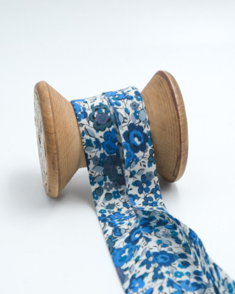 Biais Liberty Fabrics bleu  Emma and Georgina  - Mercerine