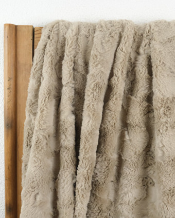 Tissu Fausse Fourrure Texturée beige - Mercerine
