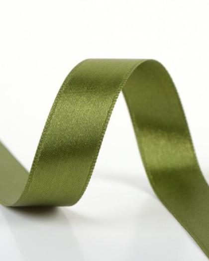 Ruban satin vert foncé