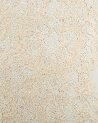 Dentelle nude Carla