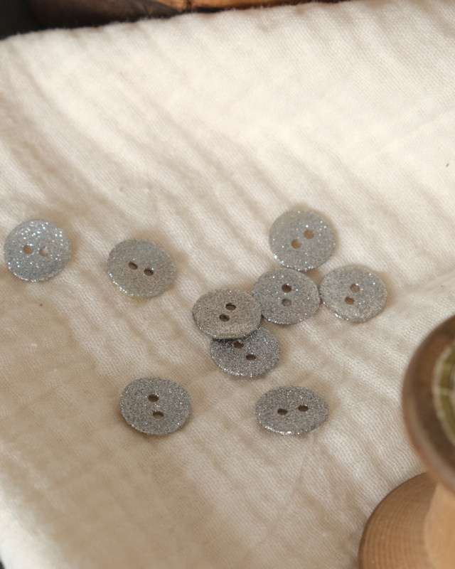 Mercerie : bouton argent pailleté 10mm - Made in France - Mercerine